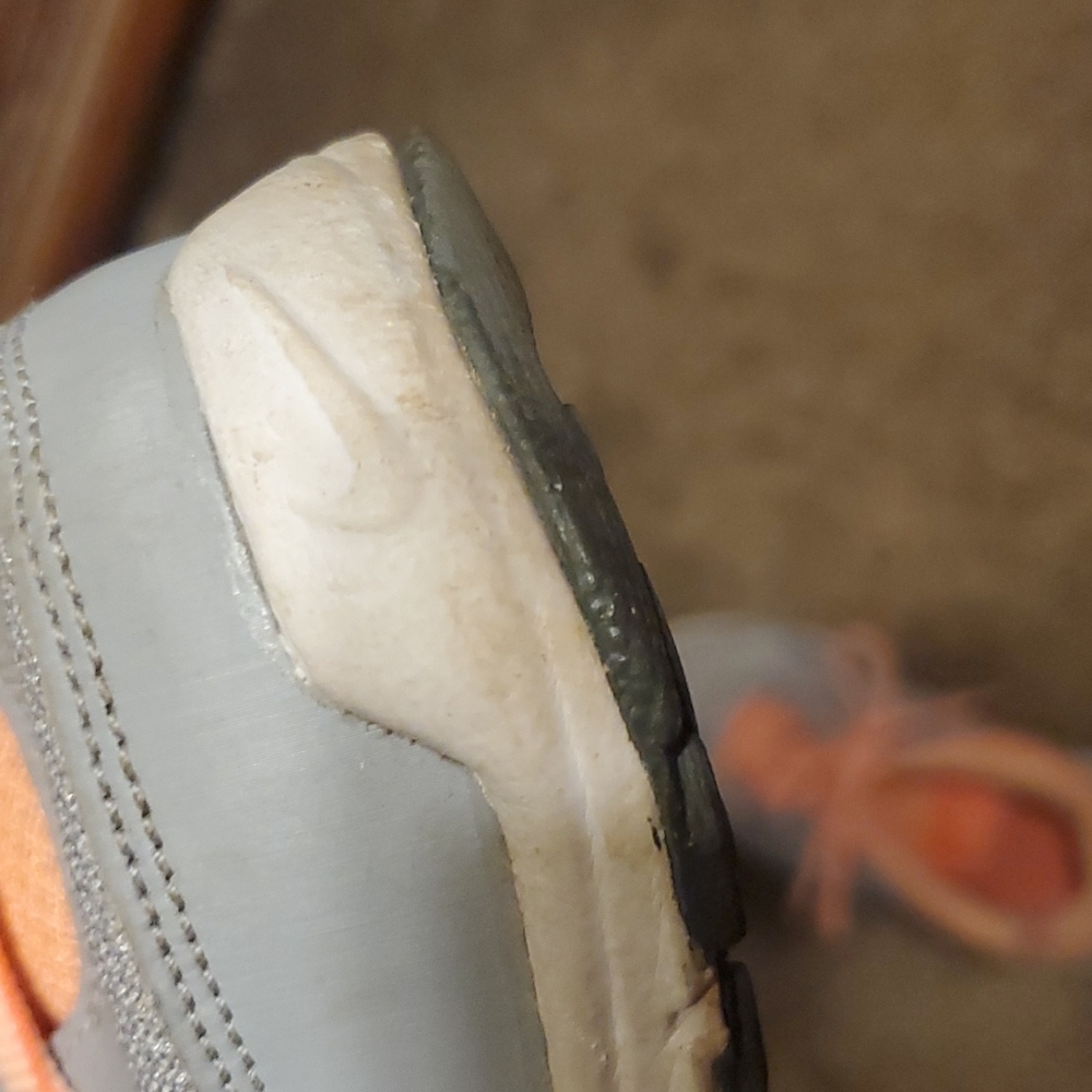 Gray, Orange & White Nike Shoes Size 10 - Picture 6 of 6